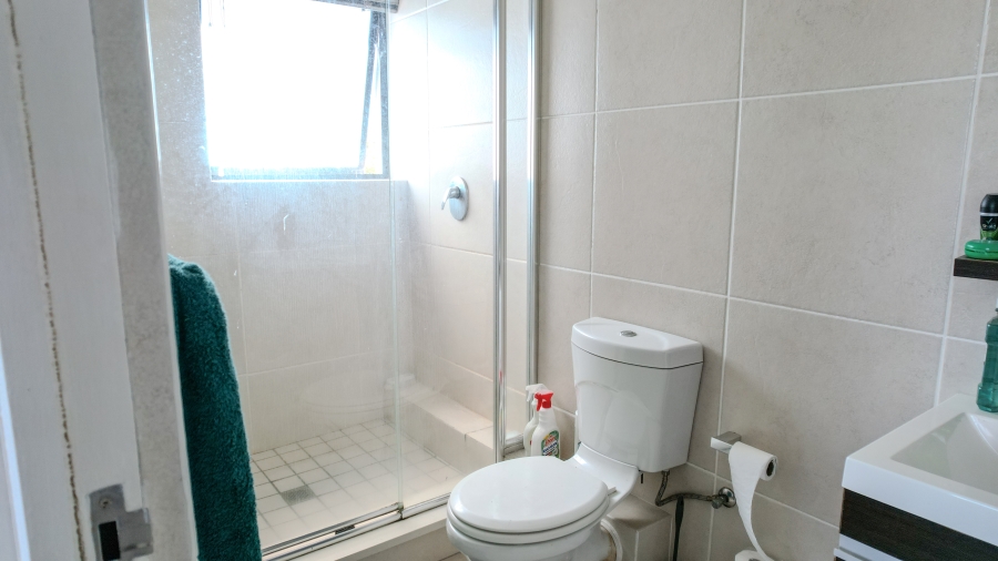 1 Bedroom Property for Sale in De Velde Western Cape